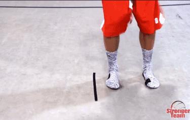 羽毛球脚步移动技巧教案,羽毛球踝关节的重要性