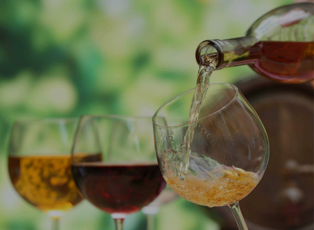 红酒过保质期能喝吗,自酿红酒保质期多久