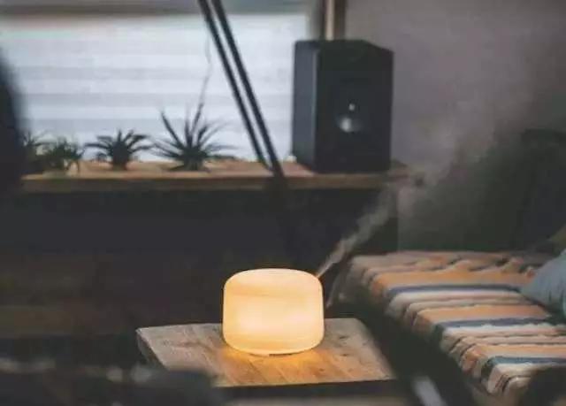 居家生活怎么度过,中老年居家健身操改善失眠