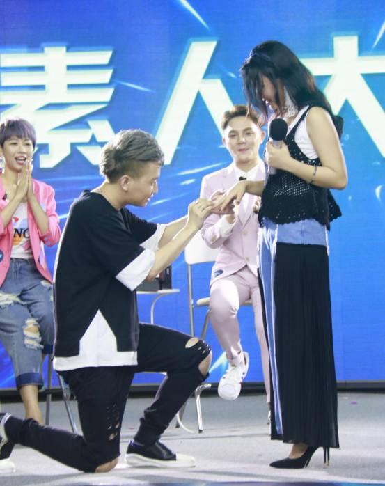 直播13万点赞,13万点赞直播