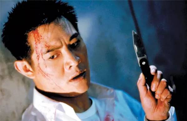 李连杰最猛的一部电影鼠胆龙威,李连杰的鼠胆龙威