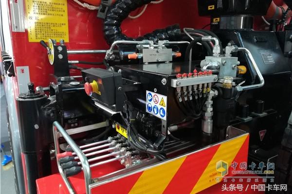 消防车上的臂架,海沃随车吊消防