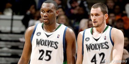 艾尔杰弗森低位进攻大师,艾尔杰弗森内线脚步集锦