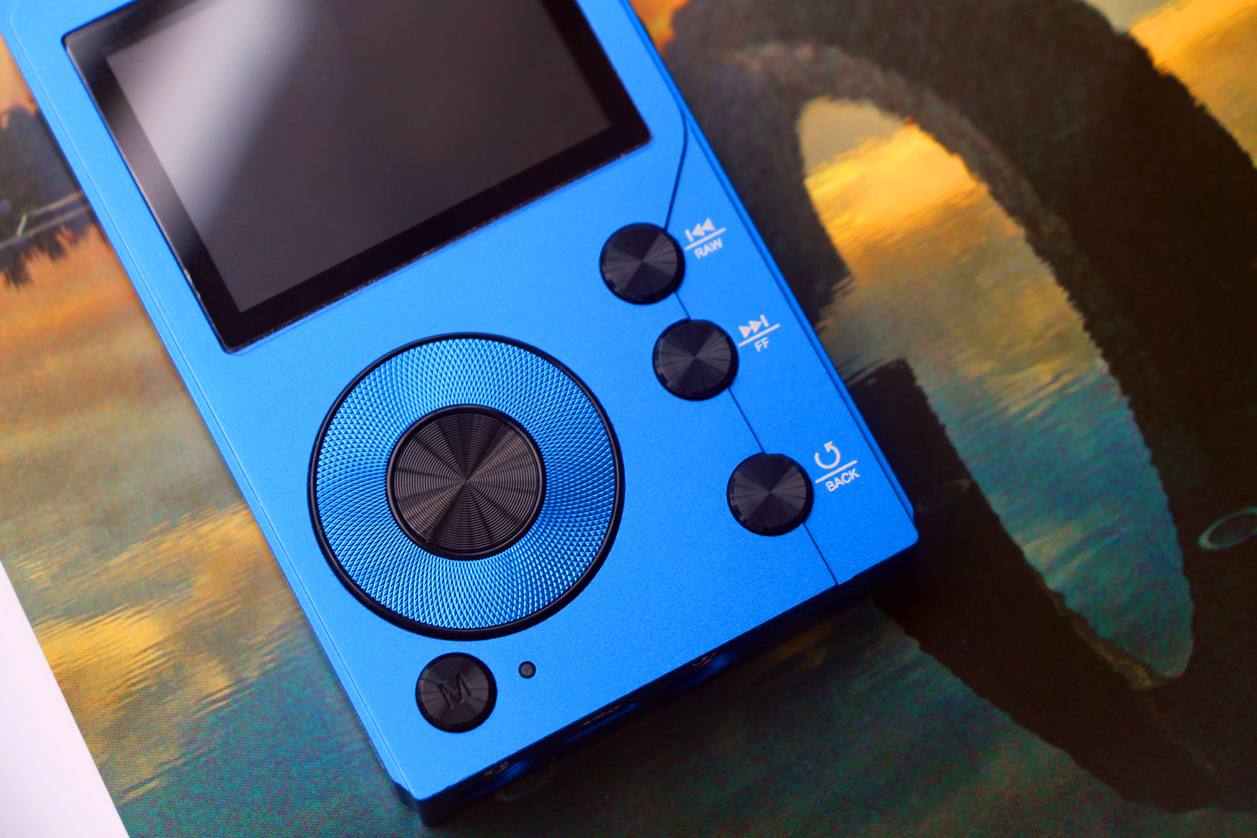 爱国者EROSK音乐*放播**器，为你带来纯正的音乐体验