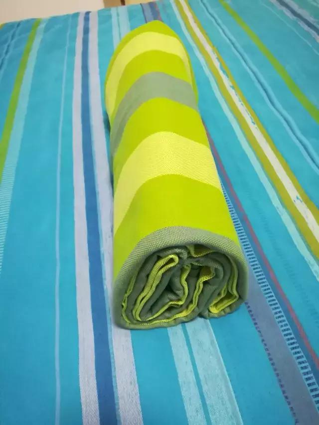 床单被罩四件套整理收纳技巧,如何整理床单被罩节省空间