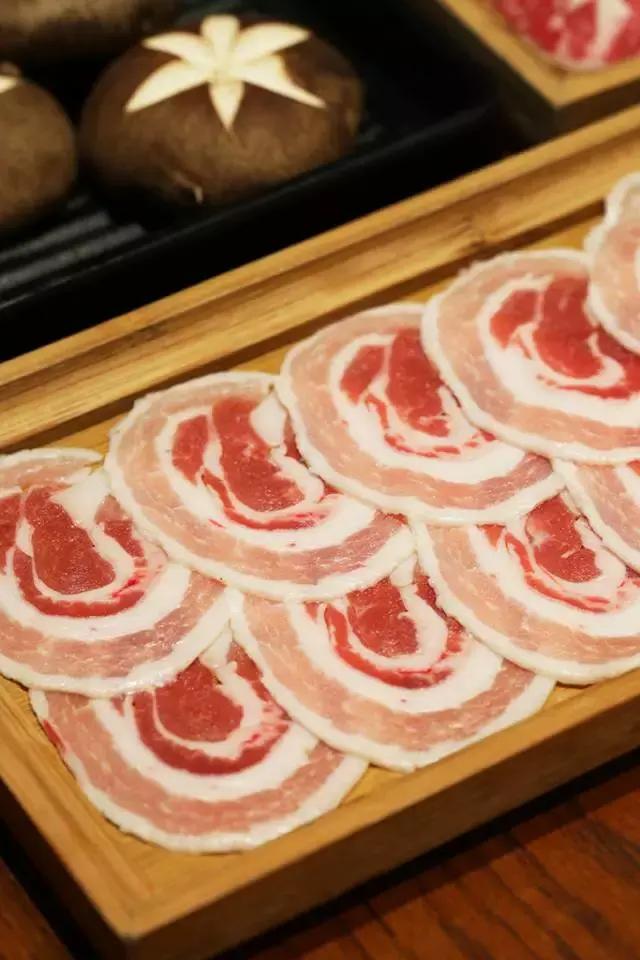 伊势丹一楼店铺,仁恒伊势丹寿喜烧自助