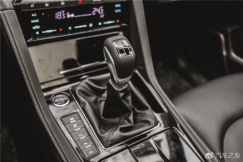 沉浸式体验众泰大迈x7,众泰大迈x7试驾视频