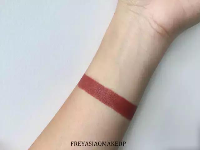 wetnwild湿又野有色面霜测评,wetnwild湿又野唇釉试色