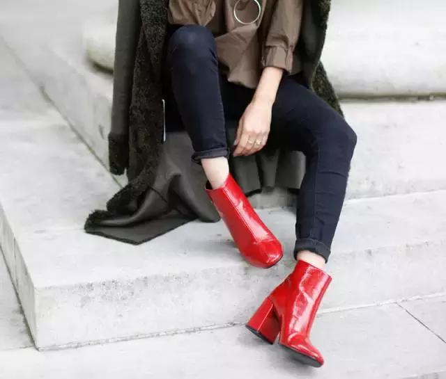 杨幂为什么穿衣服变成爆款,杨幂又带火了一种新穿搭