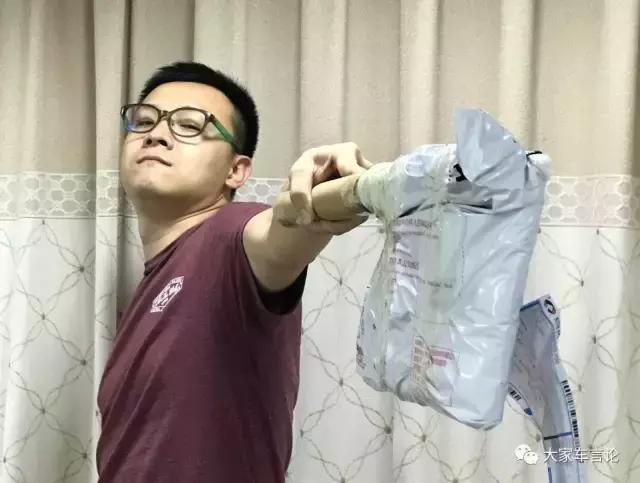 车评界也有黎耀祥？这样的人生轨迹还差辆雷克萨斯……