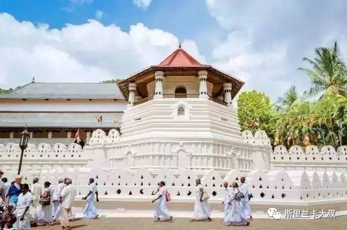 搴锋彁鏂噷鍏板崱浣涘浗鍦ｅ煄,搴锋彁鏂噷鍏板崱鍦ｅ煄