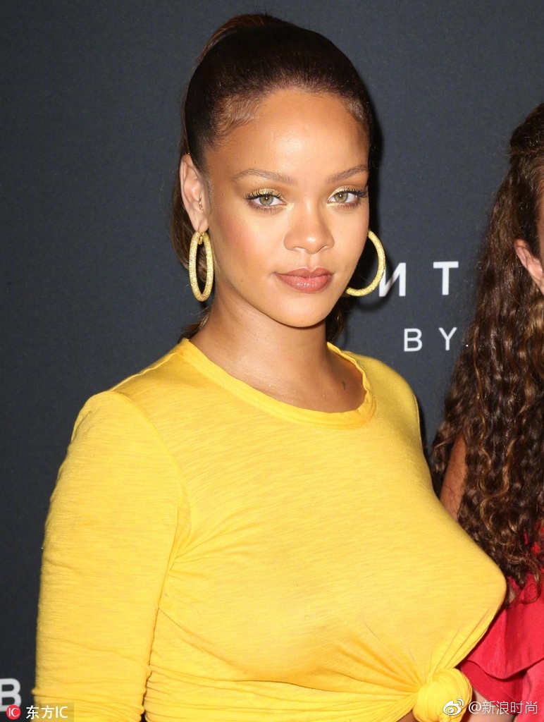 rihanna的美妆,rihanna彩妆从哪儿买