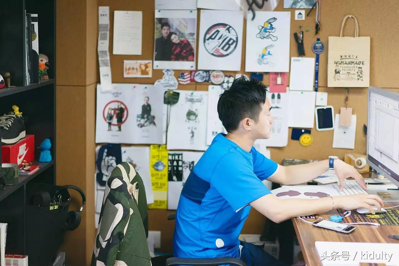 十年不跟风的主理人,他用十年证明了自己的财富