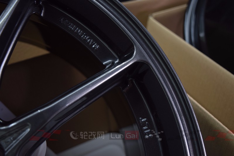 神车改装,高尔夫7.5代升级17寸gti轮毂