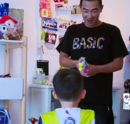 陈小春儿子jasper今年几岁了,陈小春儿子jasper为啥这么受欢迎