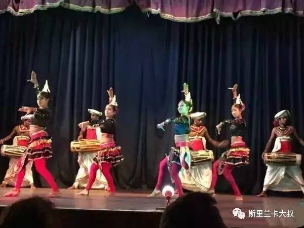 搴锋彁鏂噷鍏板崱浣涘浗鍦ｅ煄,搴锋彁鏂噷鍏板崱鍦ｅ煄