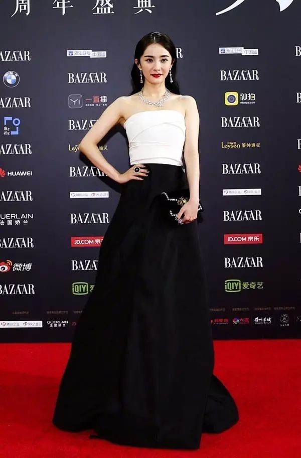 芭莎慈善夜分析,芭莎慈善夜明星服装评价