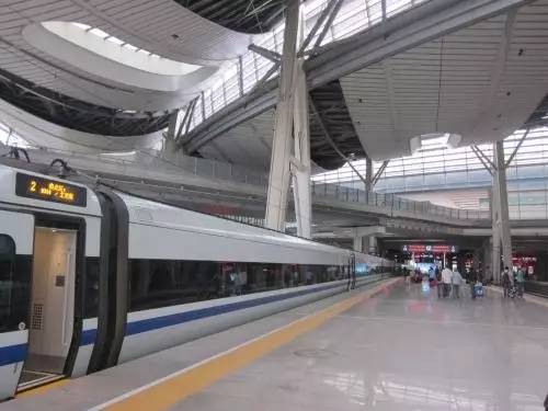 姥姥不疼舅舅不爱的人是什么性格,姥姥不疼舅舅不爱爸妈爱妹妹