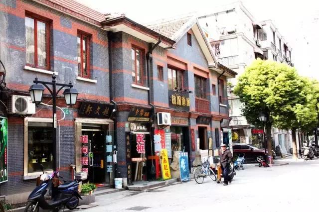 新乡必吃十大特色小吃步行街,舌尖上的古街美食街