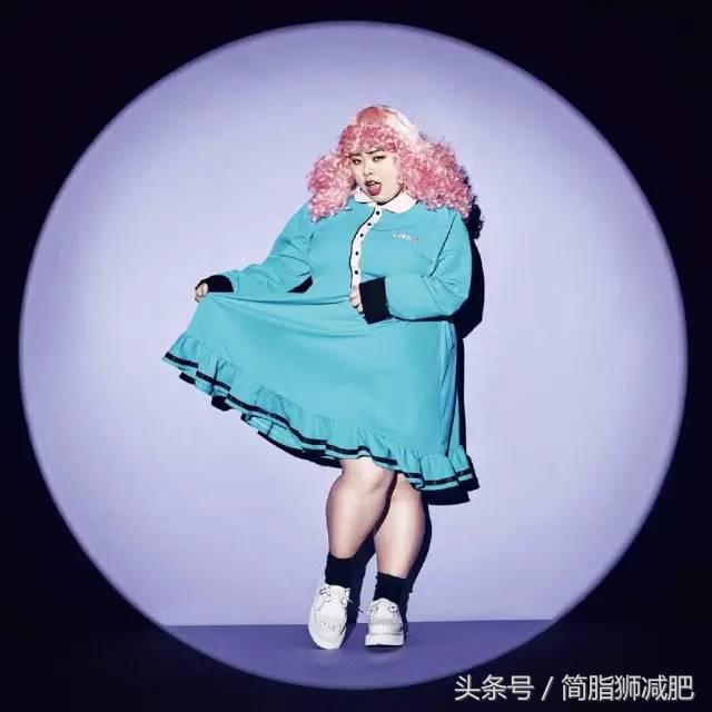 200斤女胖子的穿衣搭配秘诀，让你一改囧样