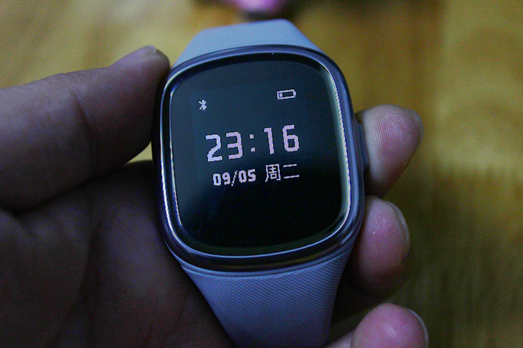 拉卡拉智能手环me19多少钱,拉卡拉智能手环