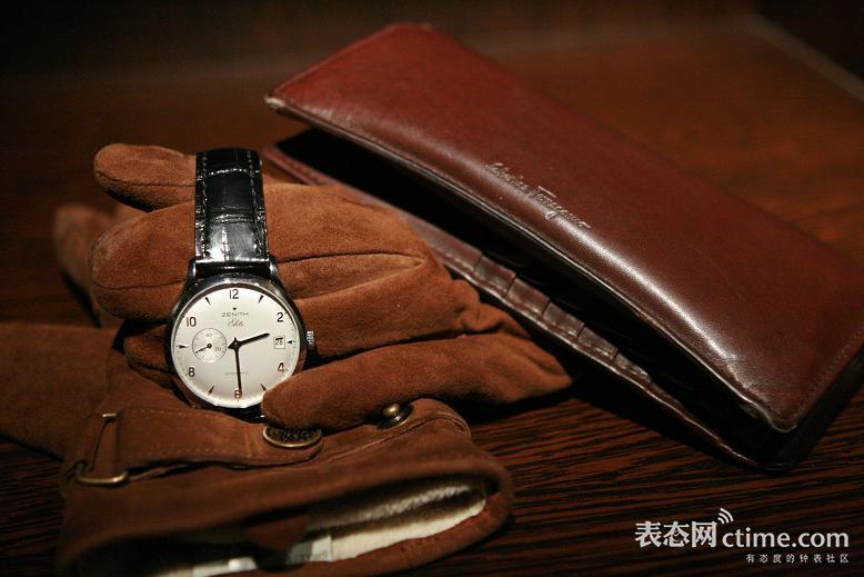 louisvuitton路易·威登男士钱包,路易威登男士手包哪款好看