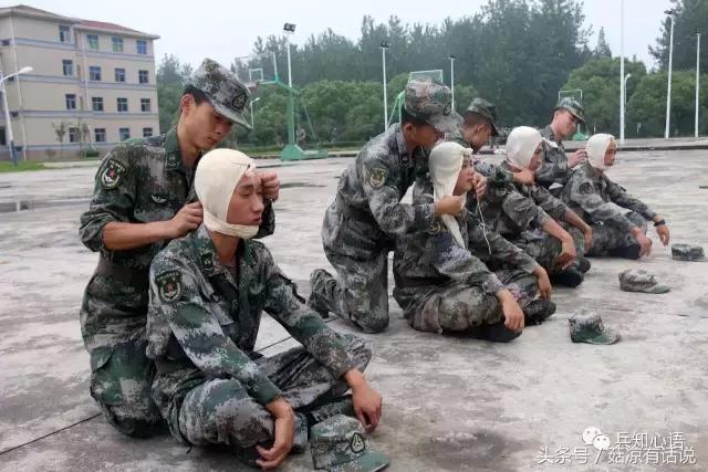 厉害了！为让官兵升级这“五项技能”，他们请来了专家……