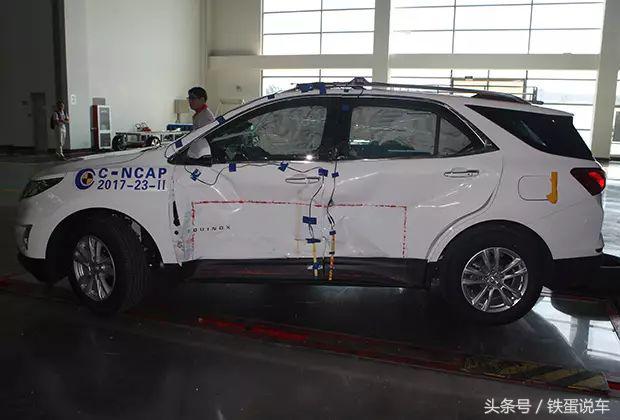 史上最破的车碰撞测试,2017碰撞测试视频最差的车