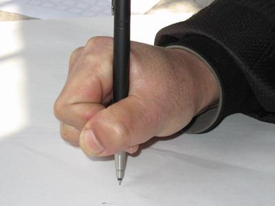 什么是书写痉挛,书写痉挛的正确写法