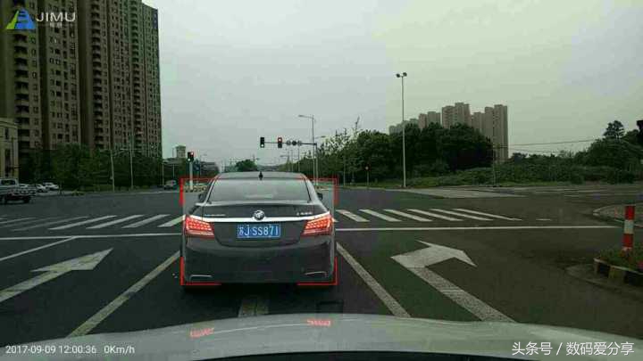 闲置的行车记录仪再利用,闲置手机改成车机系统行车记录仪