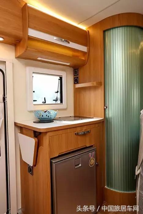 大通rv80怎么样,原厂大通长轴rv80豪华房车