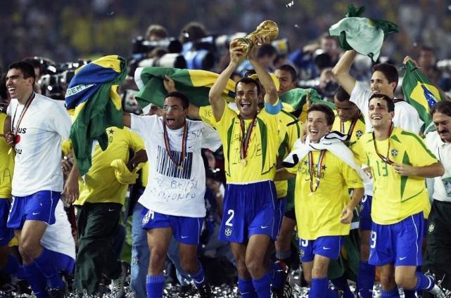 02世界杯五星巴西阵型,巴西足球国家队水平如何