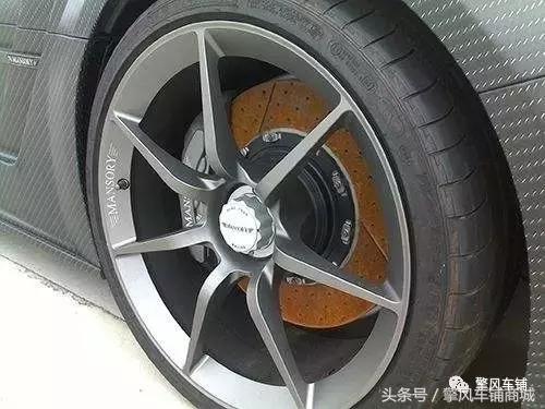 刹车盘每天生锈有异响怎么办,刹车盘老是生锈有必要清理吗