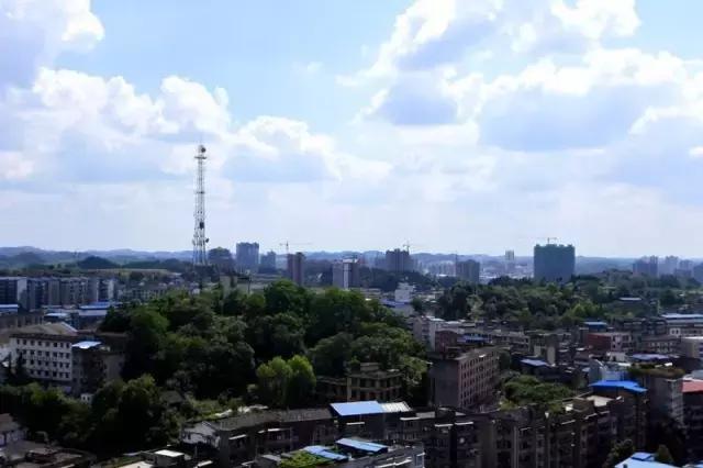 蓬溪——我的家乡，云朵飘过的每一帧都美的不真实……