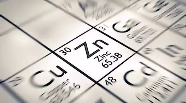 妈妈给宝宝吃营养品,怎么给宝宝补锌