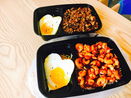 网红龙虾盖浇饭,好吃到哭的小龙虾盖浇饭