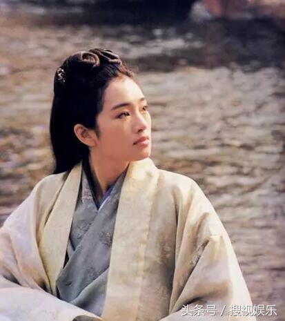 金童玉女难牵手再回首，细数张艺谋和巩俐合作的十大经典电影