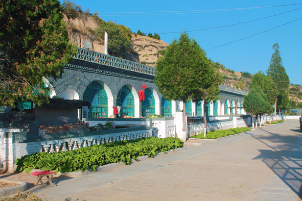 纸房子宝塔,纸房幸福村