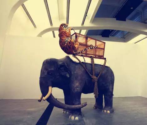 黄永砯蛇骨,黄永砯代表作品