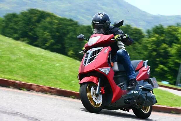 快速减速如何降挡,用降档减速的方法伤车吗