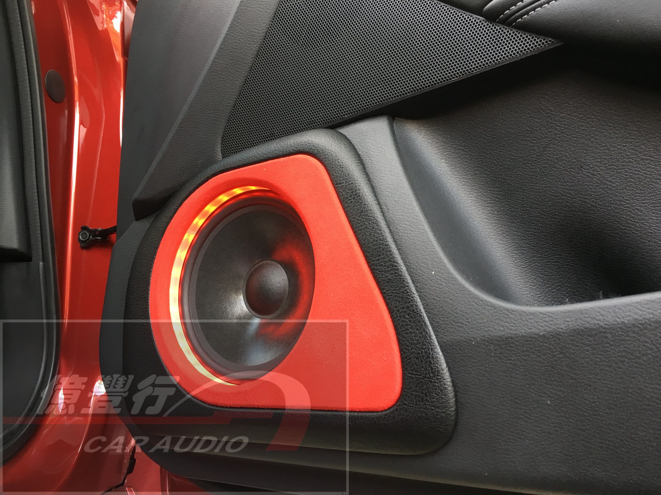 中山英菲尼迪音响改装qx50,英菲尼迪q50音响16喇叭