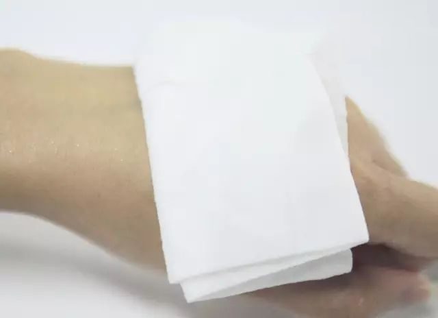 各大博主推荐的卸妆产品,美妆大神pony卸妆