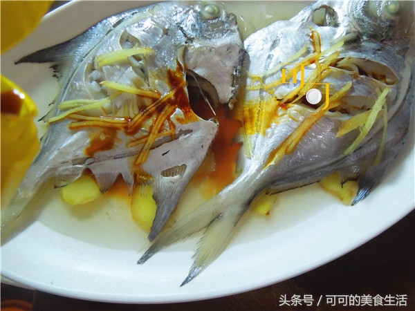 清蒸鲳鱼最简单的做法,鲳鱼家常做法清蒸鲳鱼