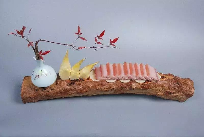 30年间从学徒到大师，46岁他隐居黄山脚下匠心造出2000㎡避世山居