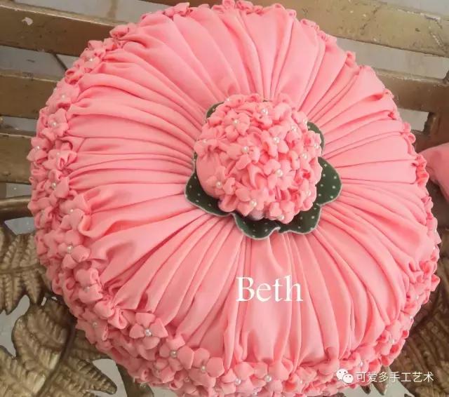 手把手教你自制抱枕,一块布就能做漂亮的抱枕