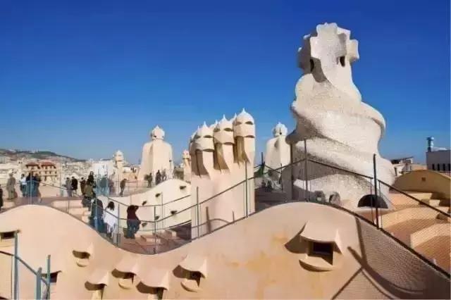 走进巴塞罗那俱乐部,带你切身走进西班牙巴塞罗那