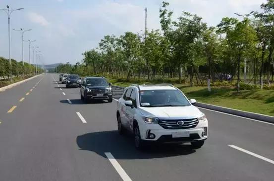 1.5吨的车百公里油耗是多少钱,自重1.5吨轿车油耗一般是多少