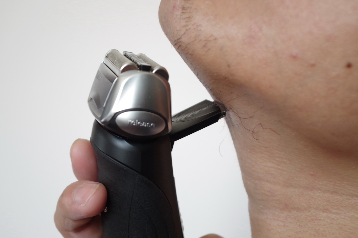 博朗尊享9系男士电动剃须刀,德国博朗电动剃须刀6系