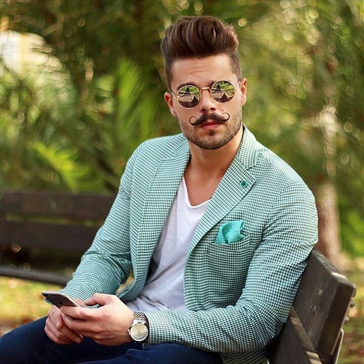 一件纯白的t恤搭配拉风的tee,一件白t恤男