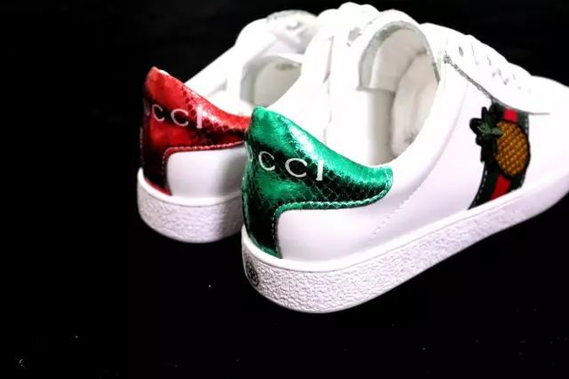 古琦印花小白鞋,古琦小白鞋同款